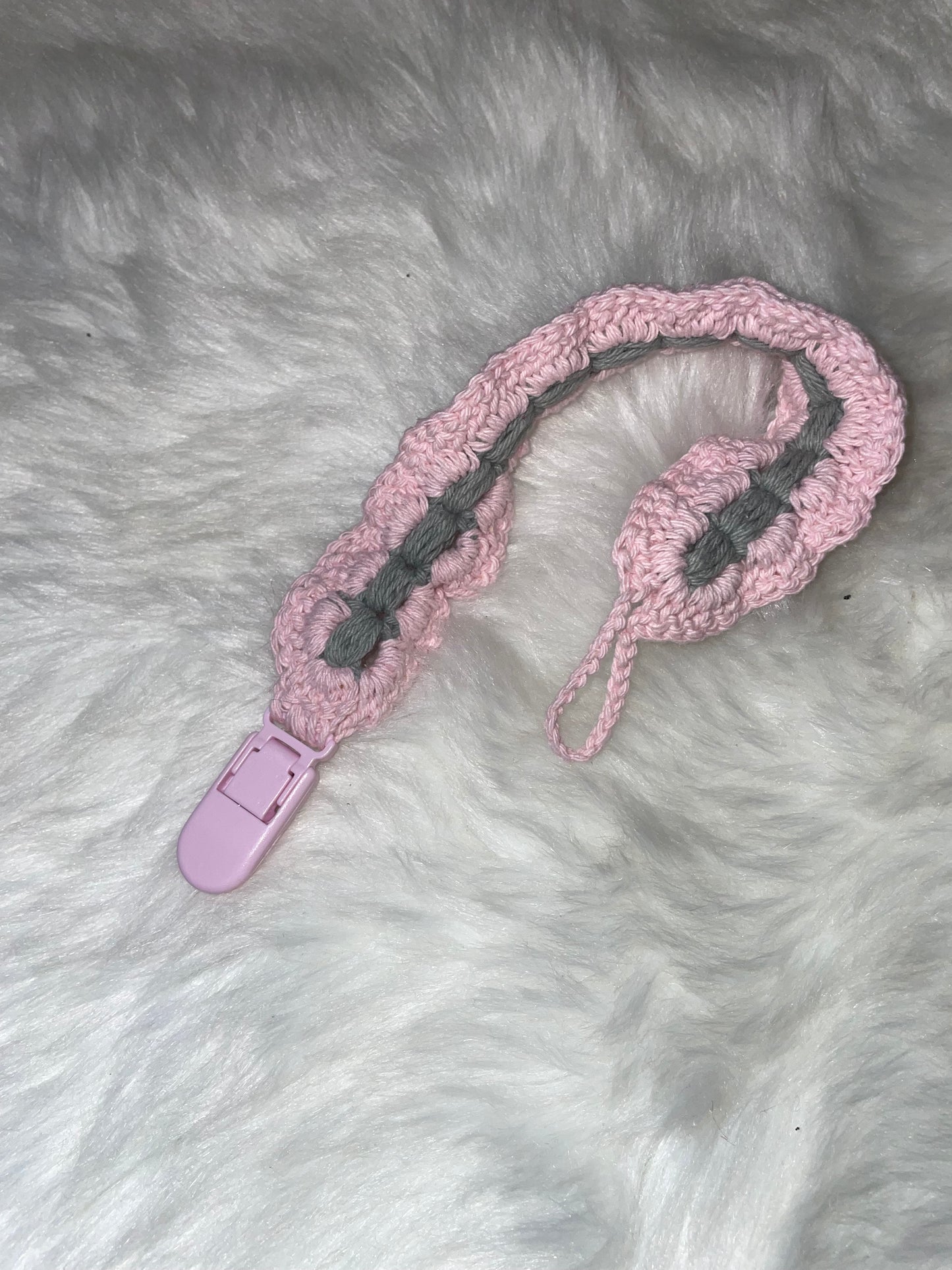 Attache-tétine Clips