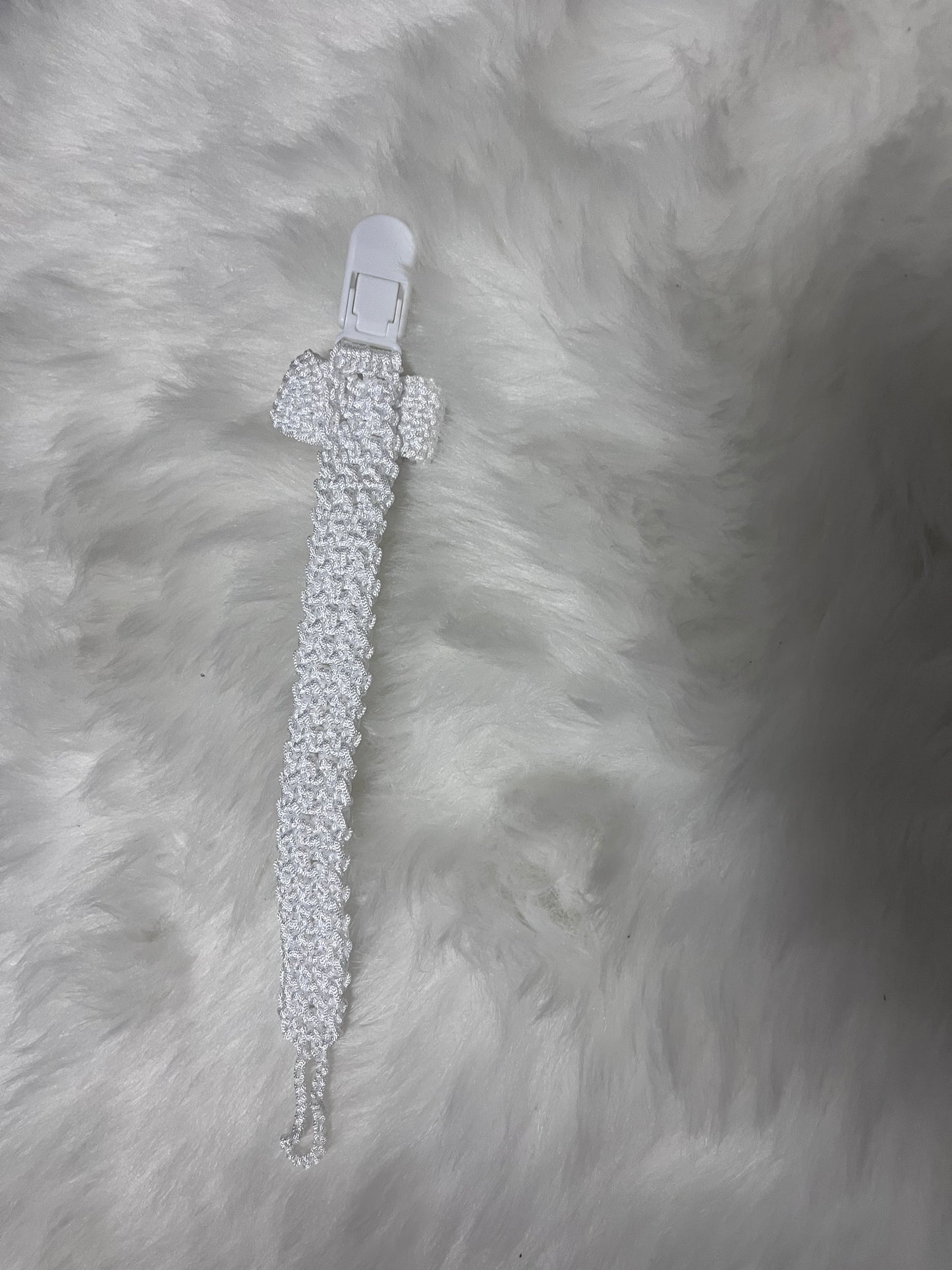 Attache-tétine Clips
