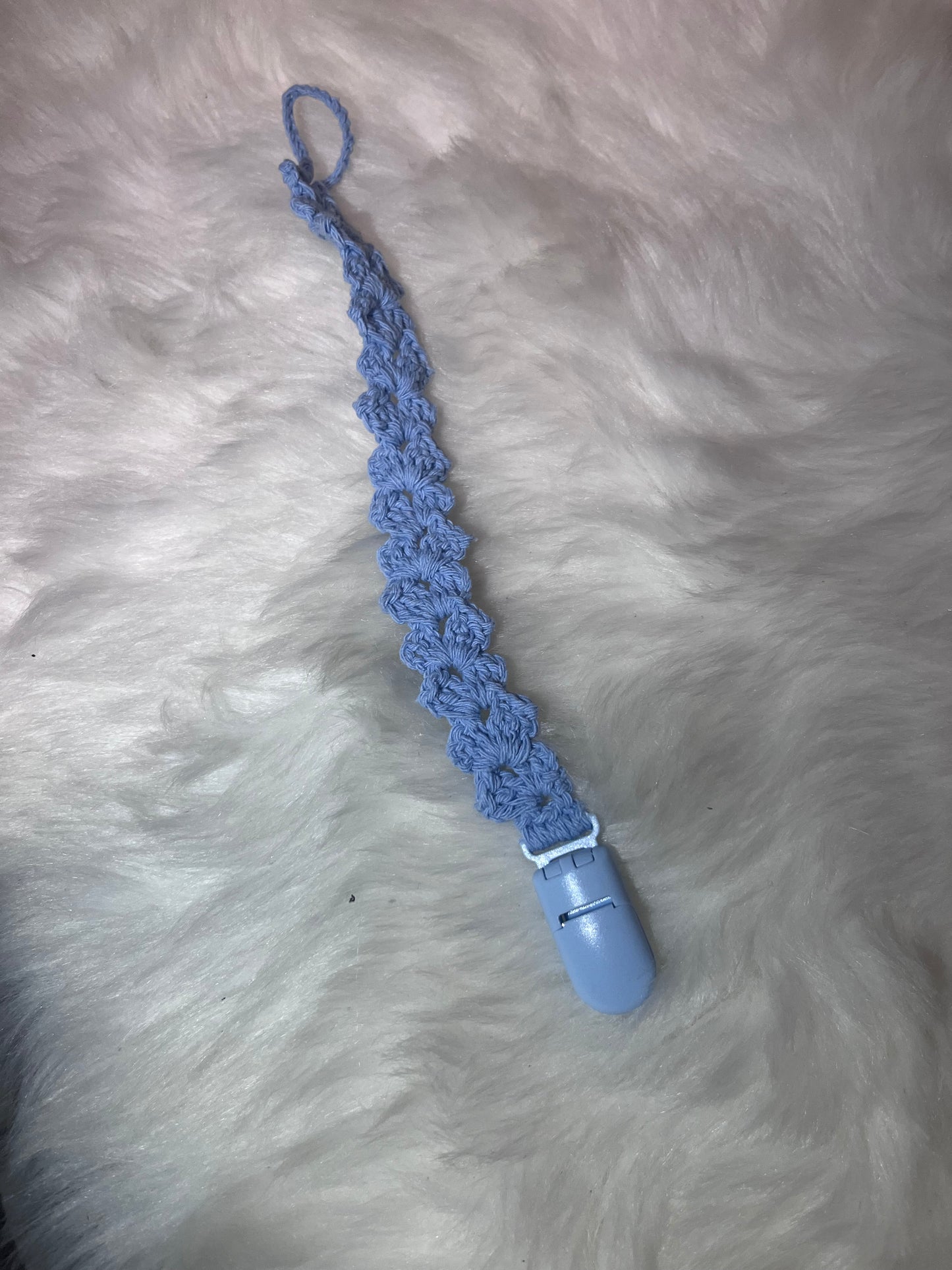 Attache-tétine Clips
