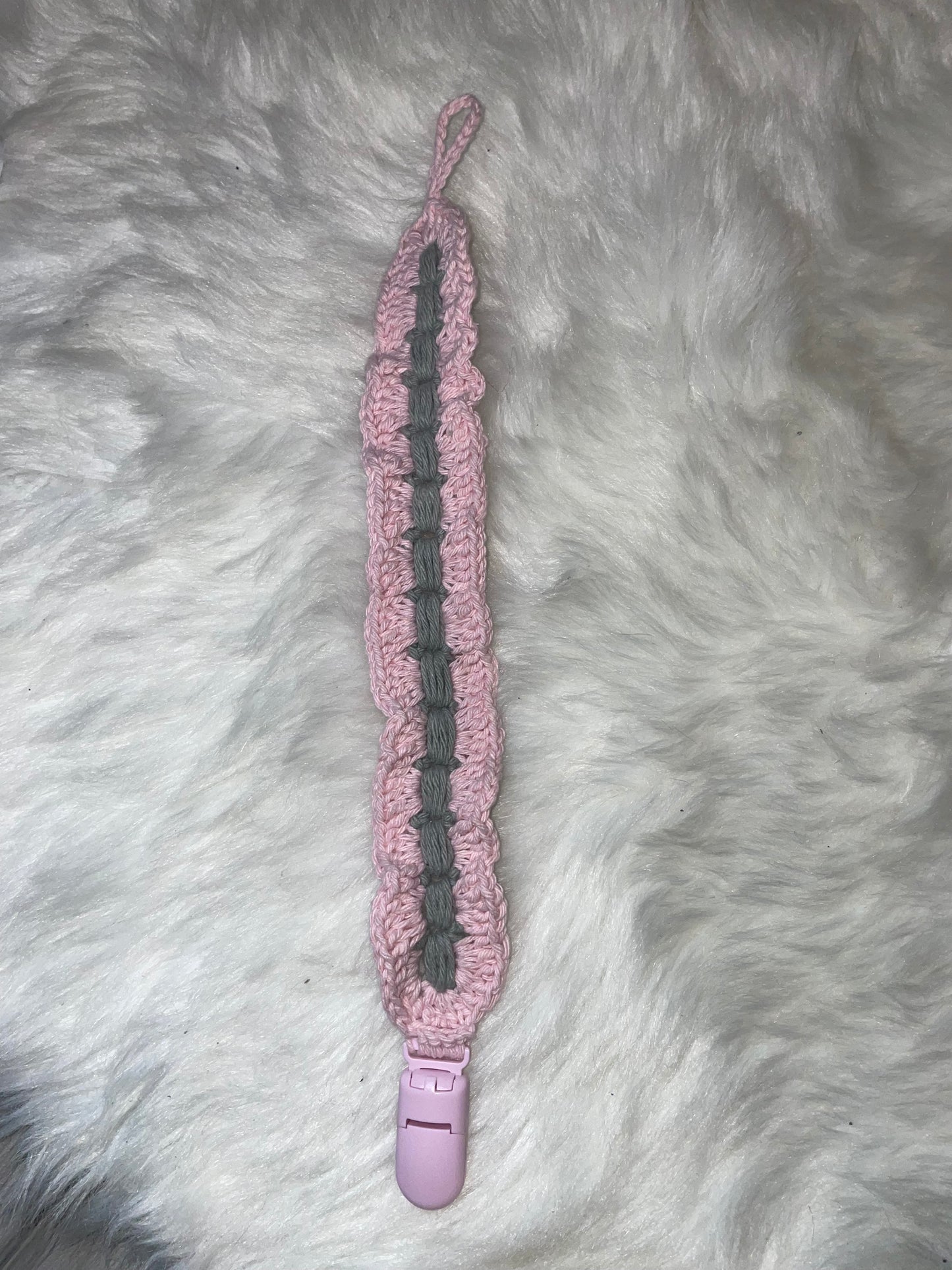 Attache-tétine Clips